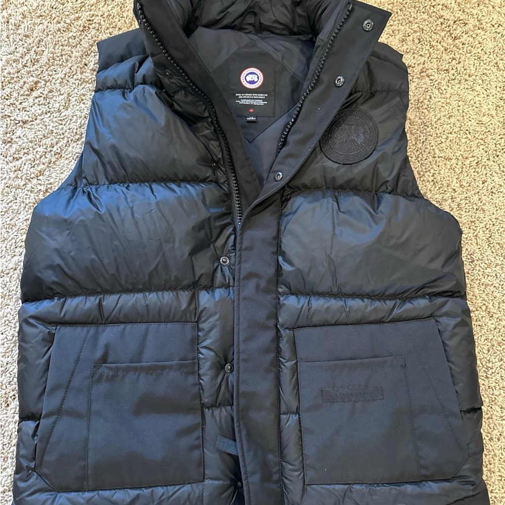 Canada Goose Men’s Puffer Vest
